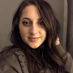 Meet your Posher, Kayla